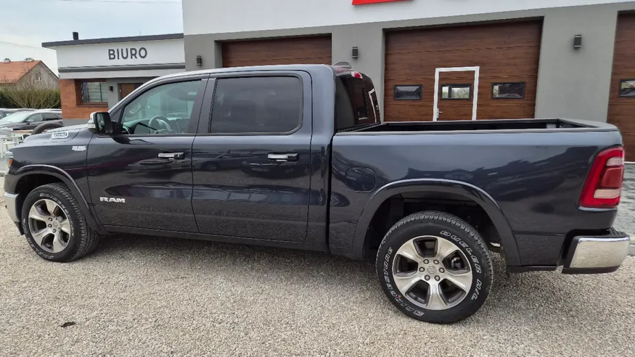 DODGE RAM -