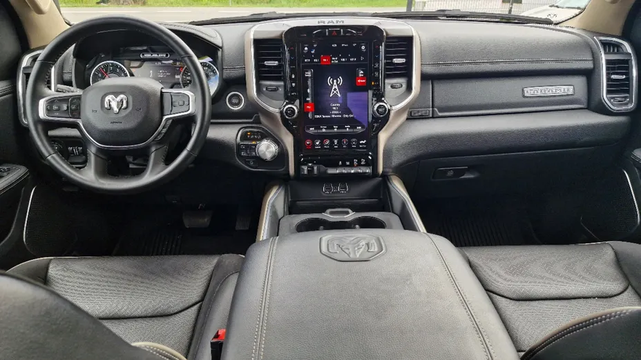 DODGE RAM -