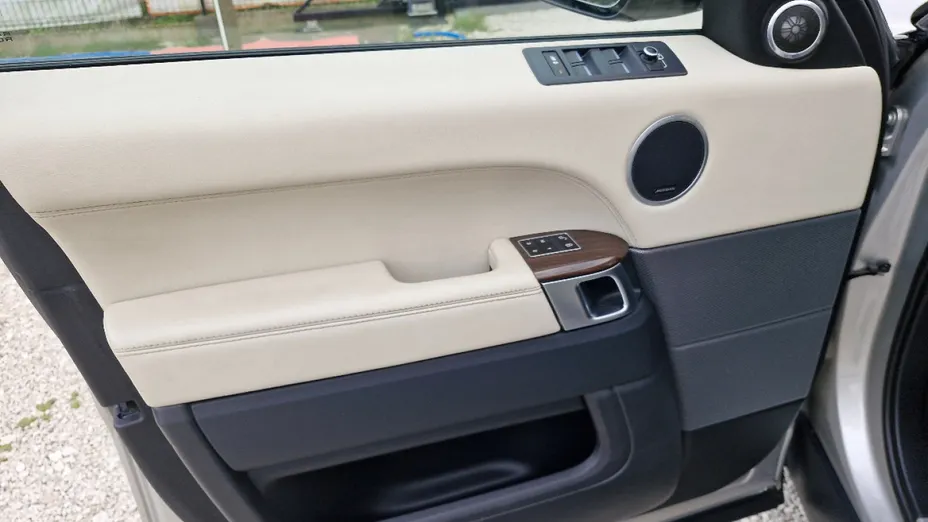 LAND ROVER Range Rover Sport -