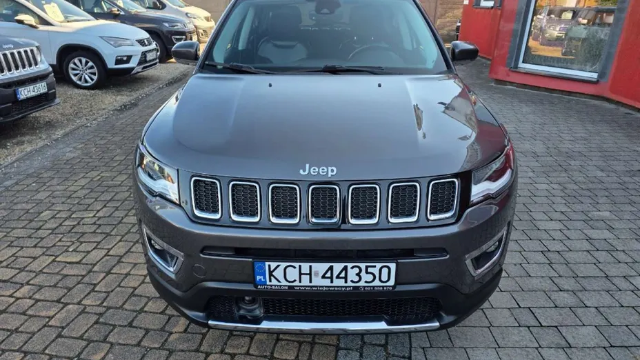 JEEP Compass -
