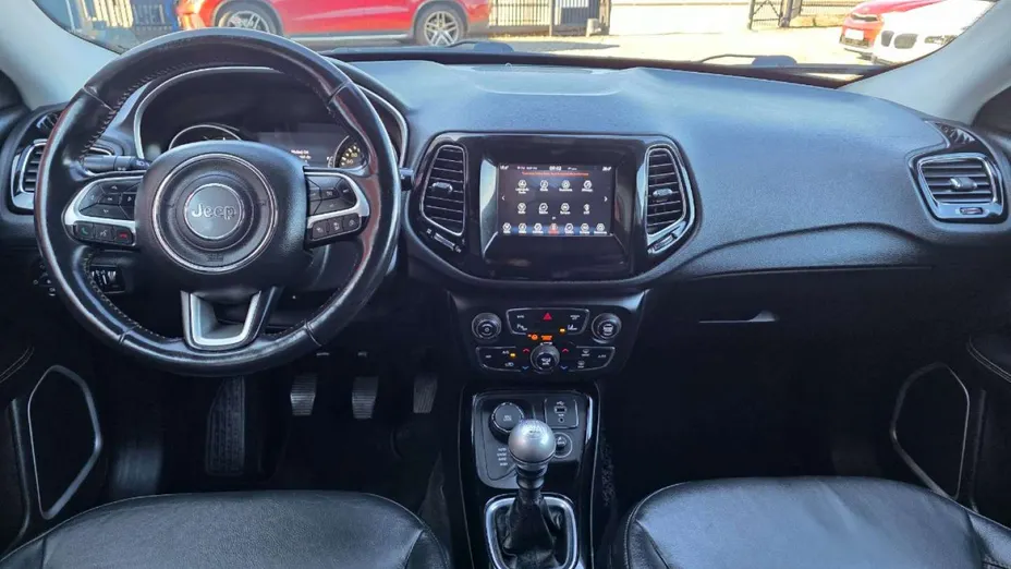 JEEP Compass -
