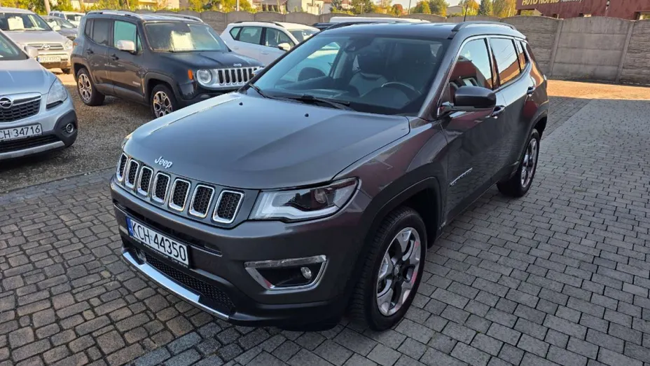 JEEP Compass -
