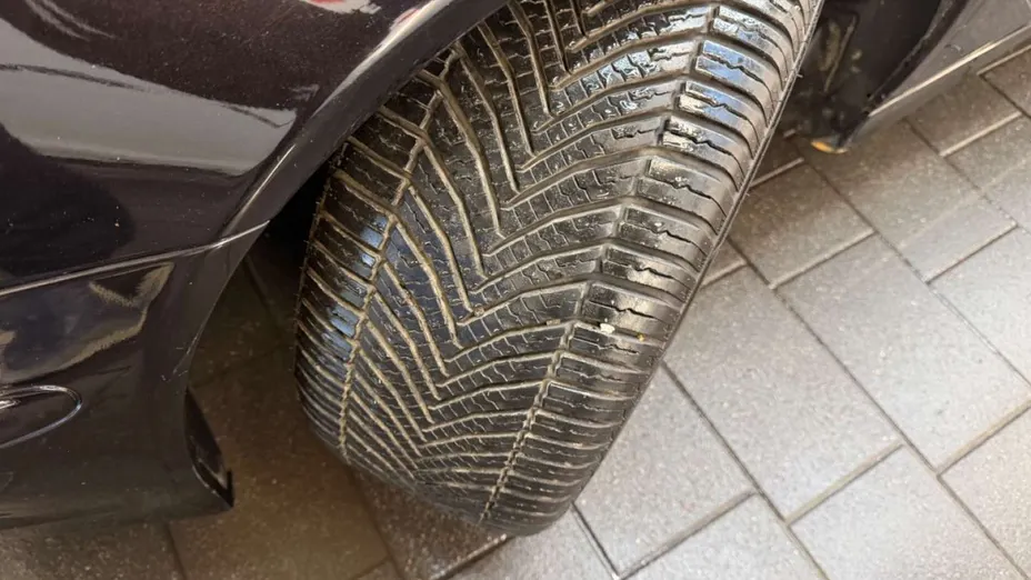 MERCEDES-BENZ E Klasa -