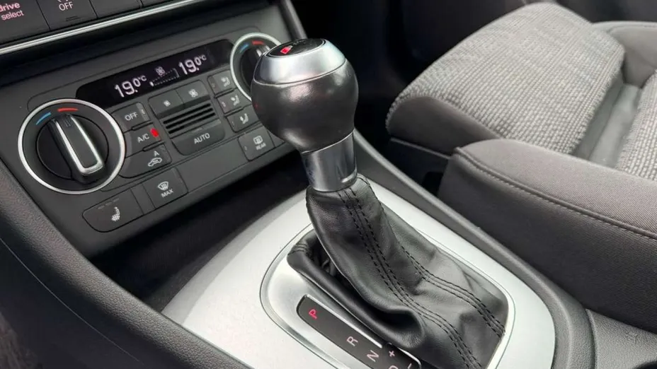 AUDI Q3 -