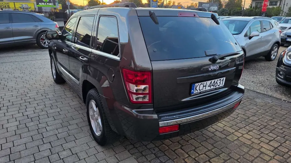 JEEP Grand Cherokee -