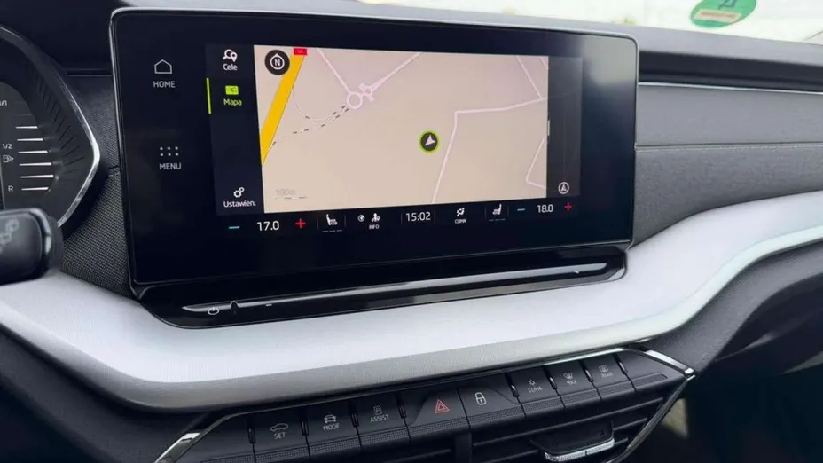 SKODA Octavia -