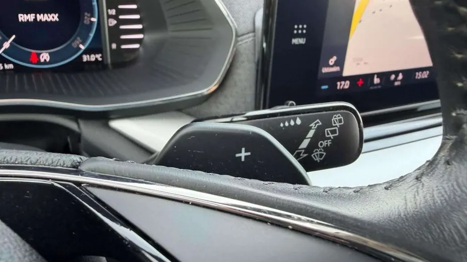 SKODA Octavia -