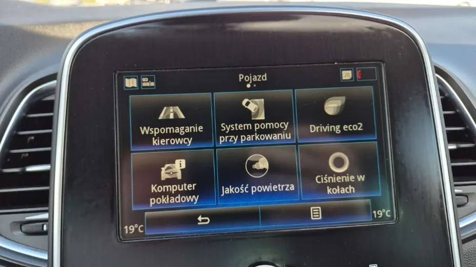 RENAULT Scenic -