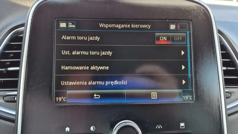 RENAULT Scenic -