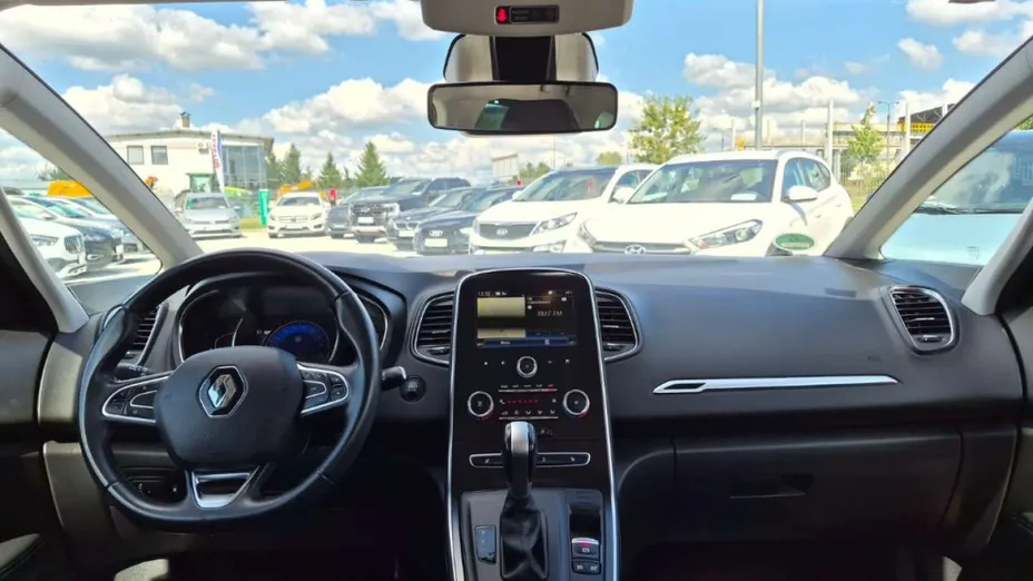 RENAULT Scenic -