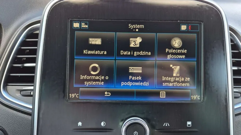 RENAULT Scenic -