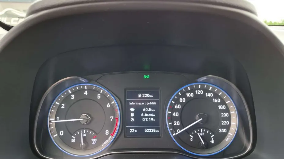 HYUNDAI Kona -