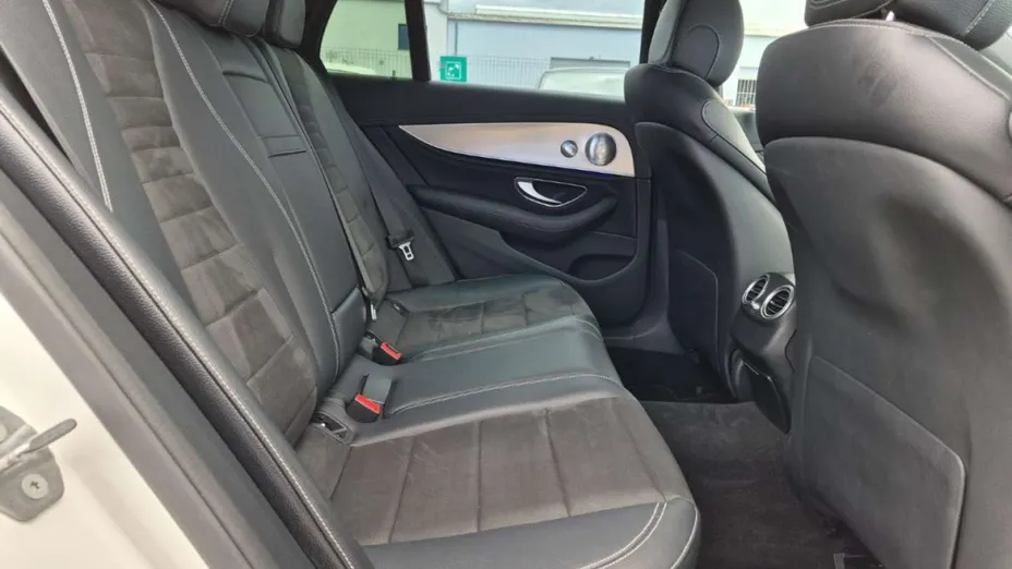 MERCEDES-BENZ E Klasa -