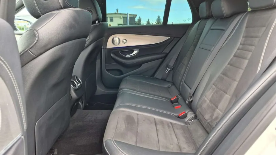 MERCEDES-BENZ E Klasa -