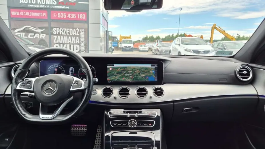 MERCEDES-BENZ E Klasa -