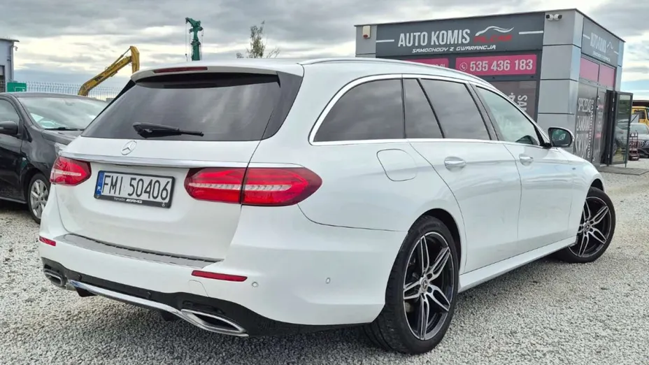 MERCEDES-BENZ E Klasa -