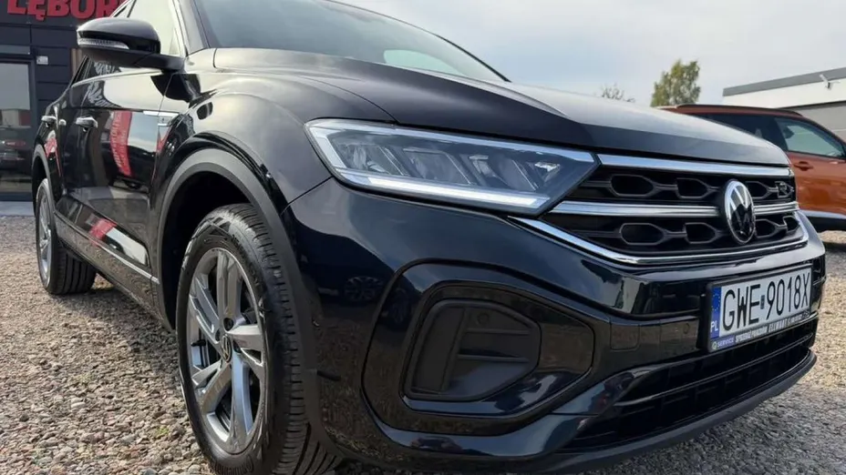 VOLKSWAGEN T-ROC -