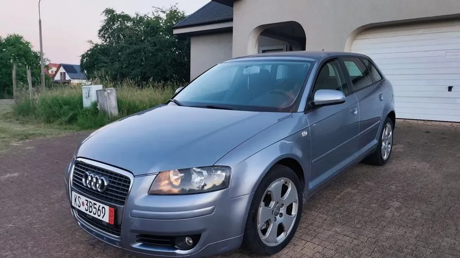 AUDI A3 Sportback -