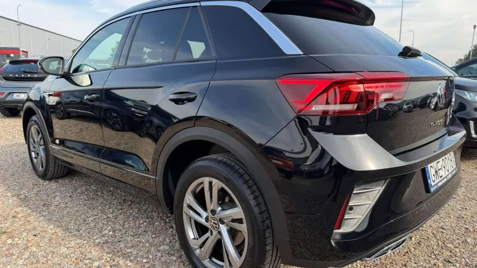 VOLKSWAGEN T-ROC -