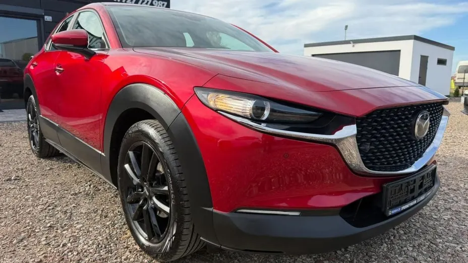 MAZDA CX-30 -