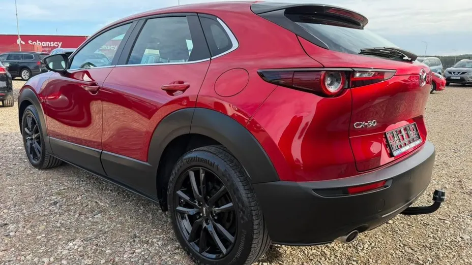 MAZDA CX-30 -