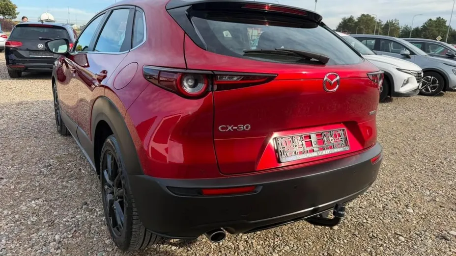 MAZDA CX-30 -