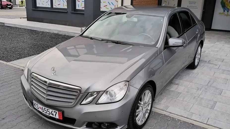 MERCEDES-BENZ E Klasa -