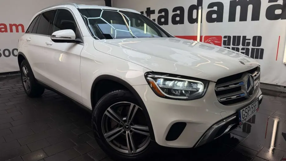 MERCEDES-BENZ GLC -