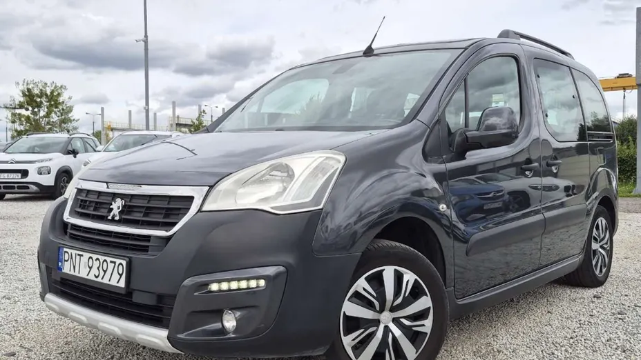 PEUGEOT Partner -