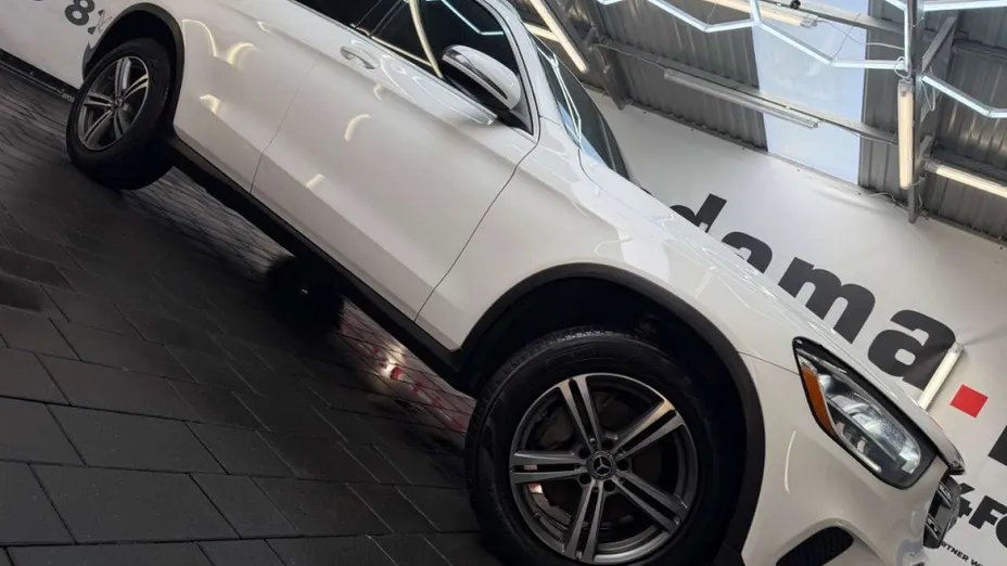 MERCEDES-BENZ GLC -