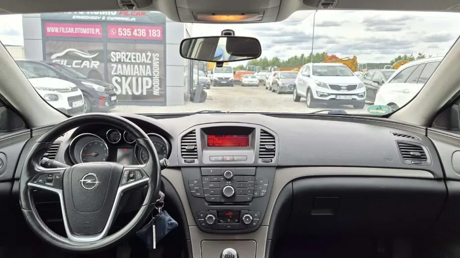 OPEL Insignia -