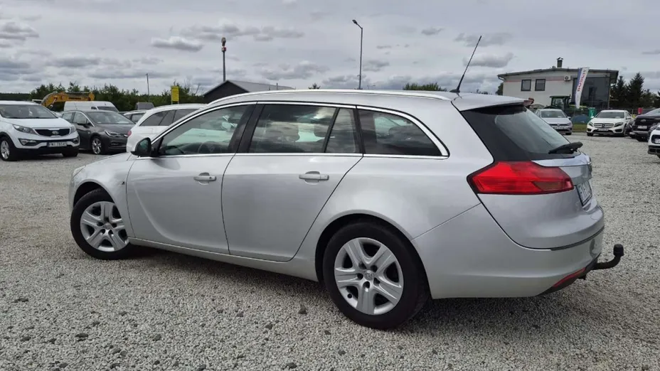 OPEL Insignia -