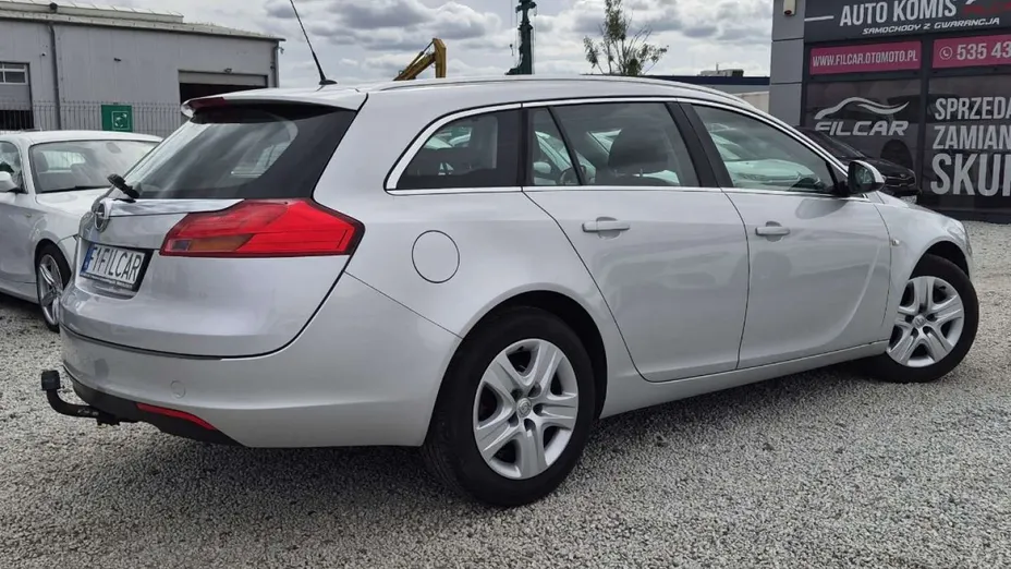 OPEL Insignia -