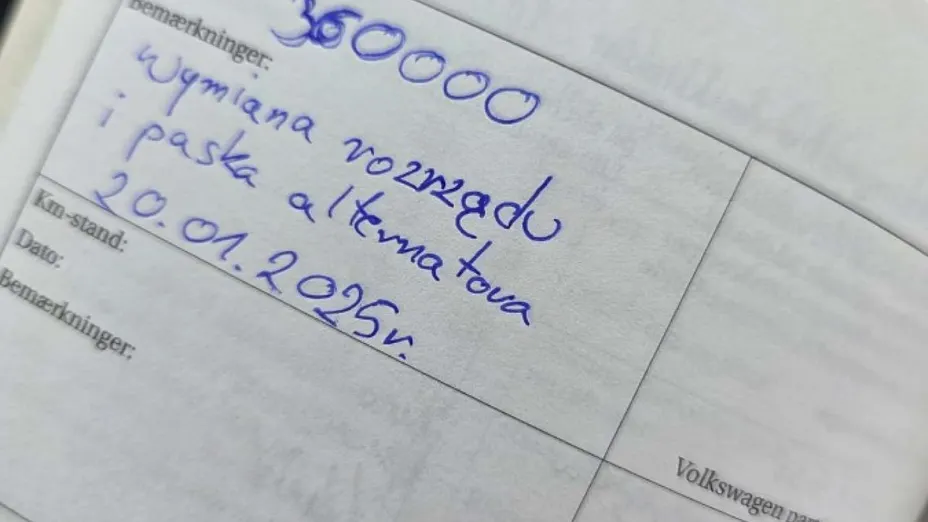 VOLKSWAGEN Passat -