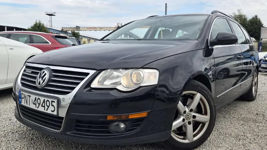 VOLKSWAGEN Passat -