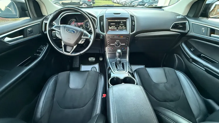 FORD Edge -