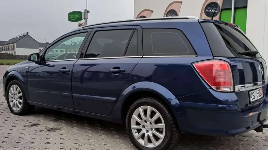 OPEL Astra -
