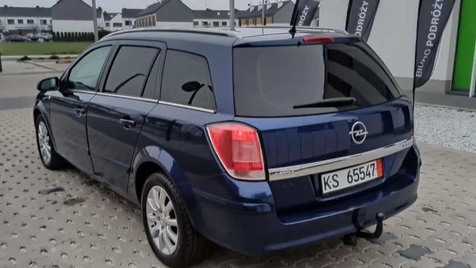 OPEL Astra -