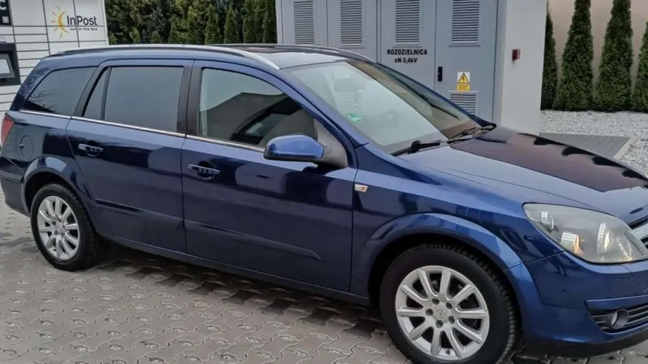 OPEL Astra -