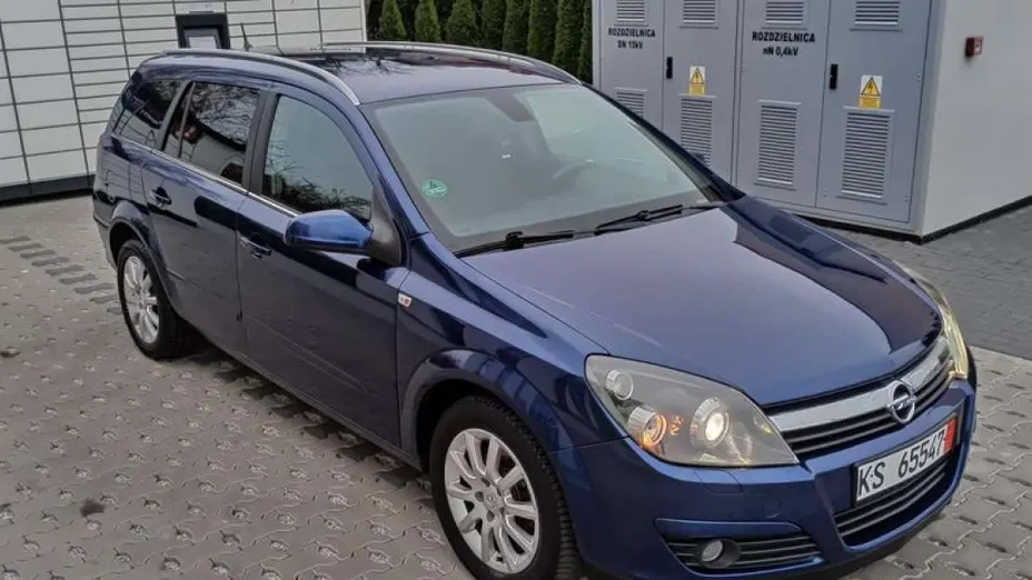 OPEL Astra -