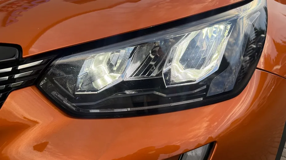 PEUGEOT 2008 -