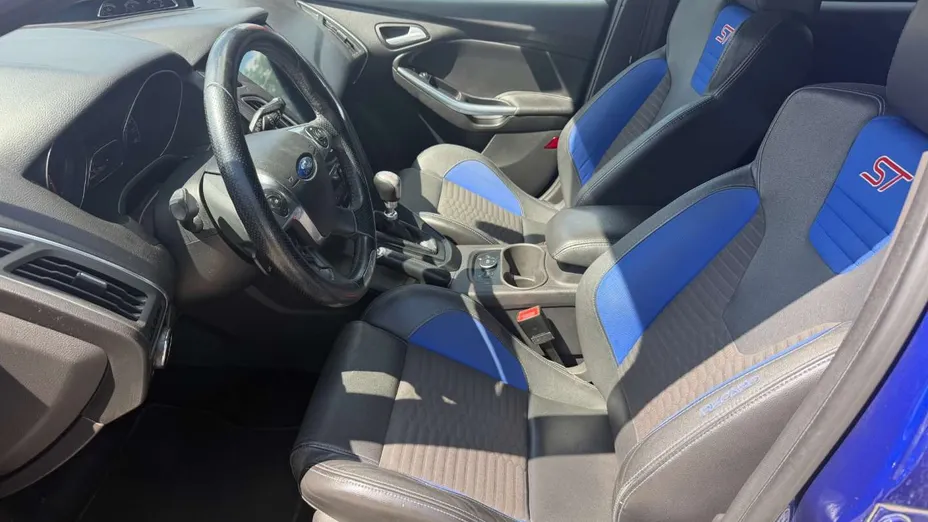 FORD Focus -