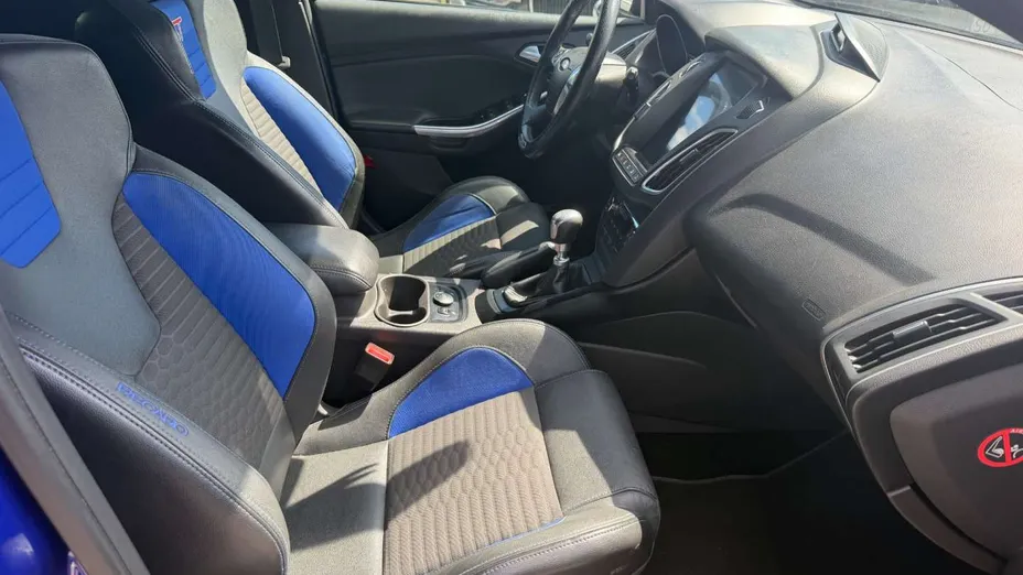 FORD Focus -