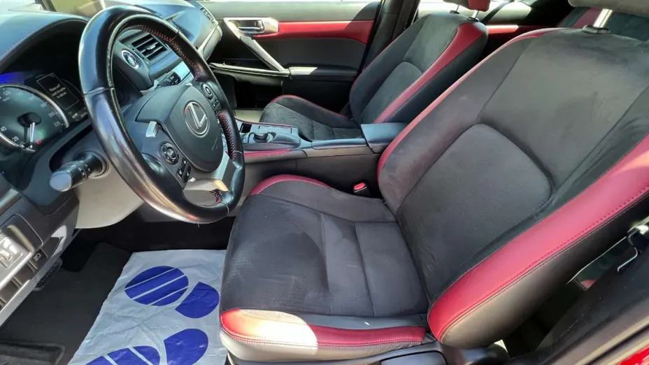 LEXUS CT -