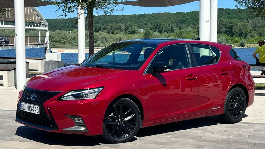 LEXUS CT -