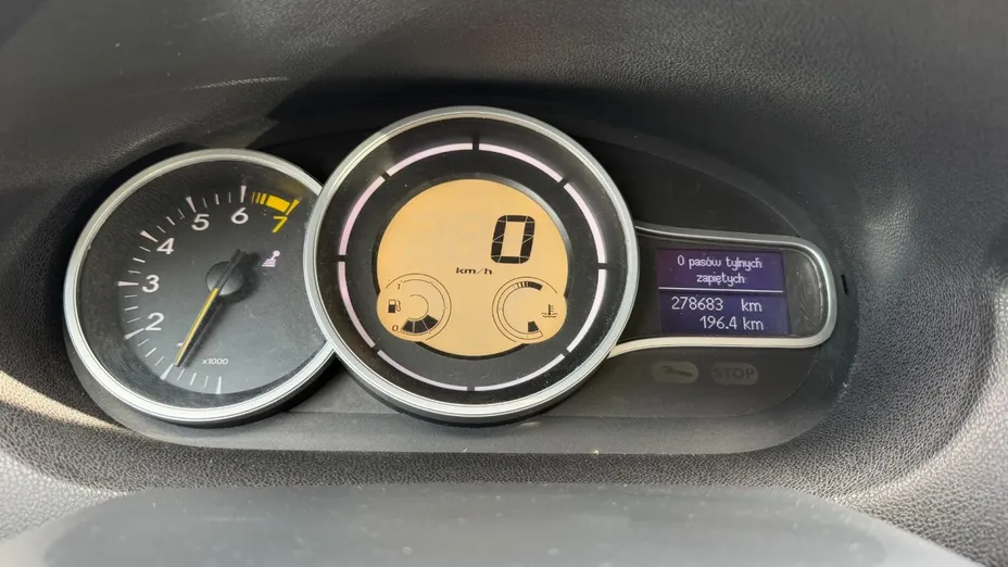 RENAULT Megane -