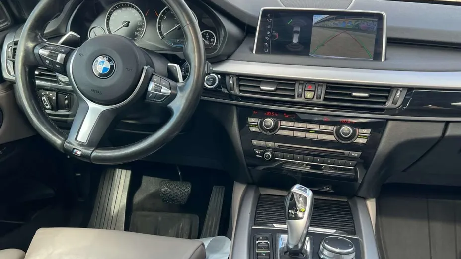 BMW X5 -