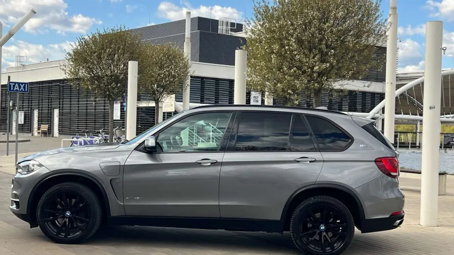 BMW X5 -