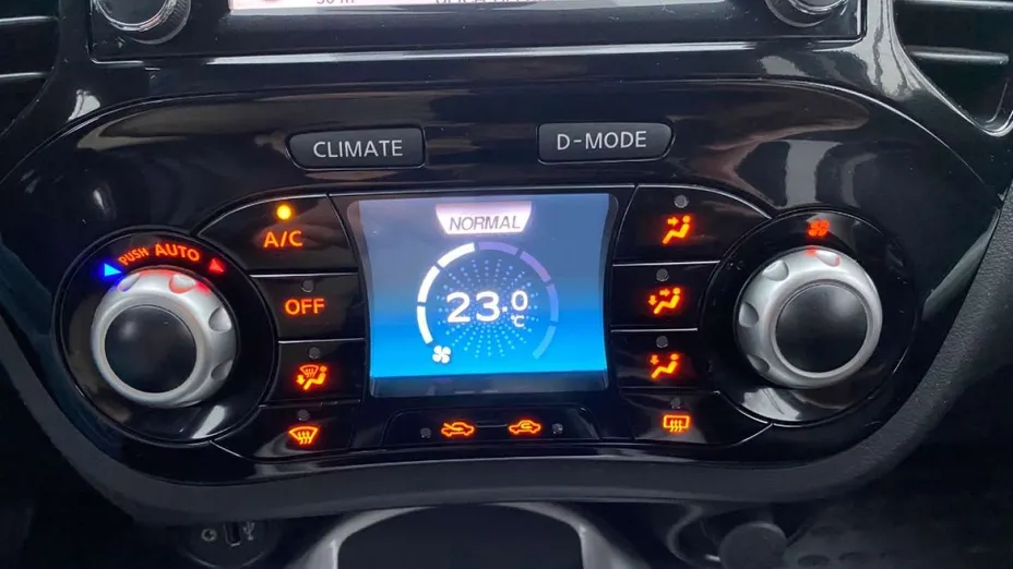 NISSAN Juke -