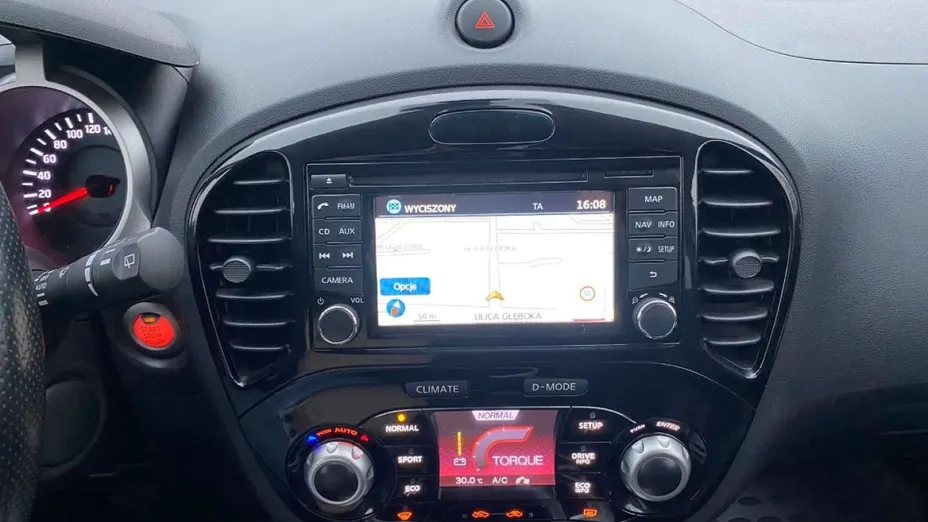 NISSAN Juke -